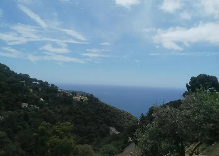 Monaco' Hills